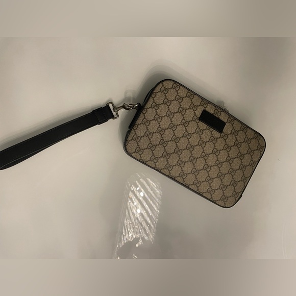 Gucci Wristlet - Picture 2 of 9